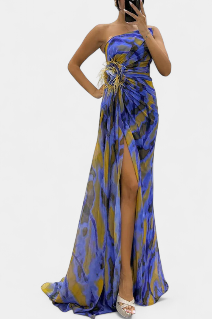 Aylin Vestido Maxi Asimétrico con Estampado Vibrante